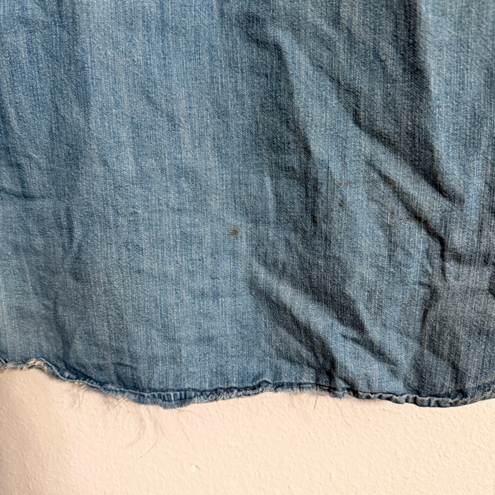 ▪️ Universal Thread • Light Blue Denim Long-Sleeve Button-Up • Women’s L - Picture 5 of 5